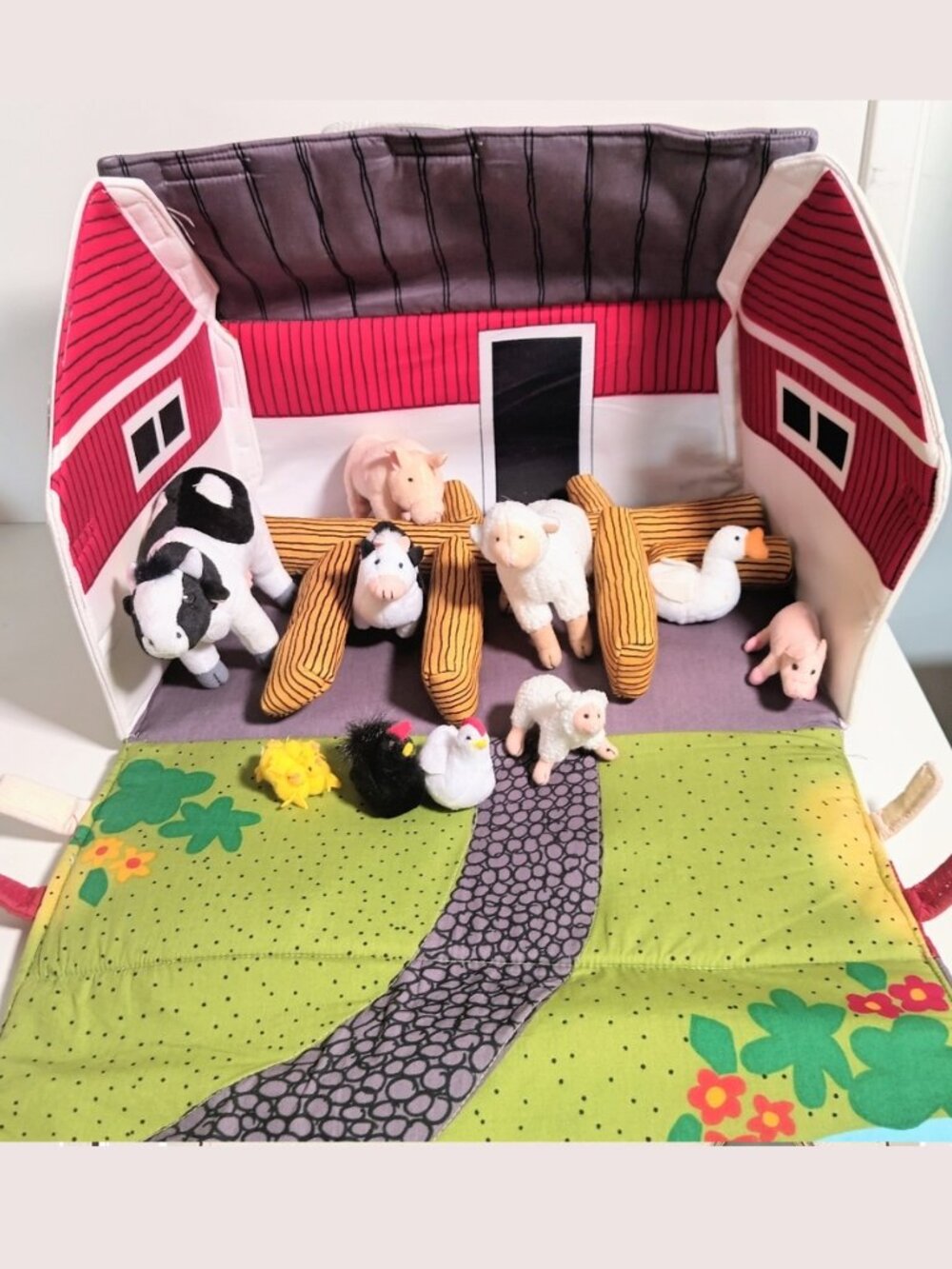 Vintage Ikea Klappa Take Along Barn Farm Plush Animal Cow Pig Chicken Playset